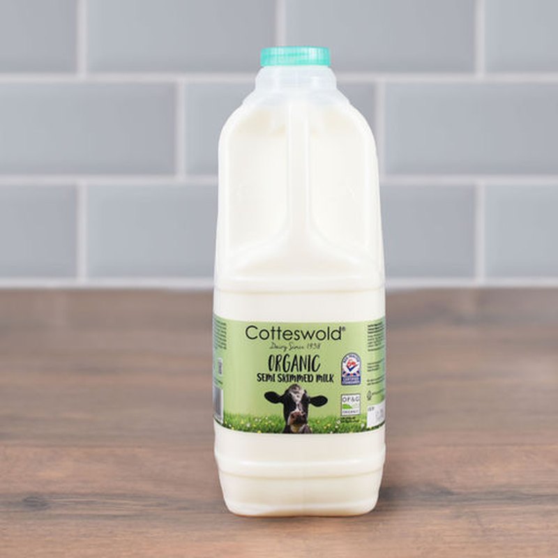 Cotteswold organic semi-skimmed milk, 2-litre poly